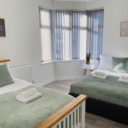 Rodney Parade Mews ニューポート エクステリア 写真